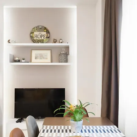 Valaoritou Living Appartamento *